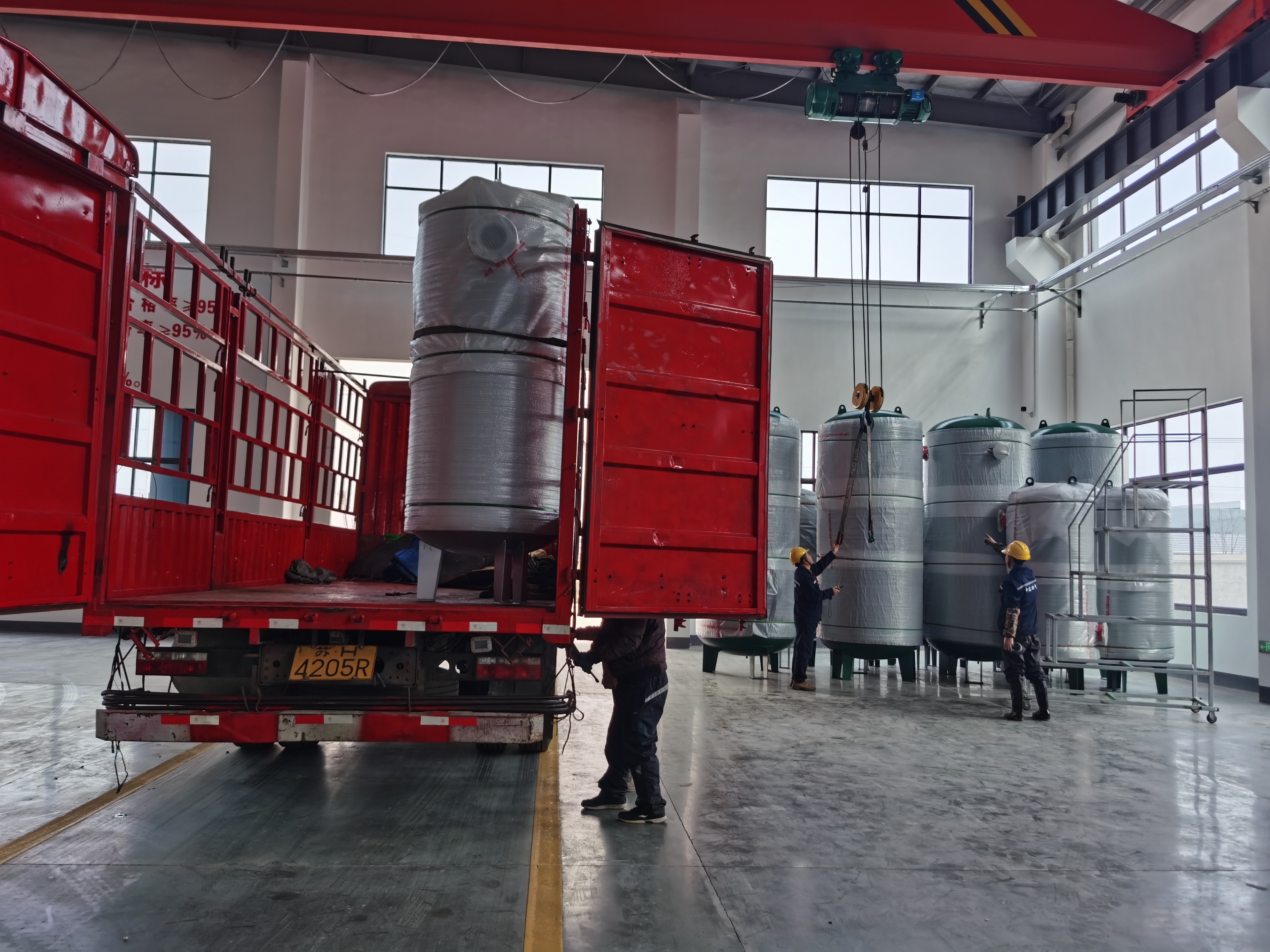 申容儲氣罐在口罩機行業的應用